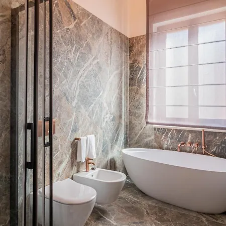 Conrad By Metropole Maison d'hôtes
