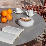 Conrad By Metropole 4*